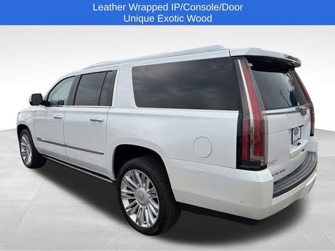 Used 2017 Cadillac Escalade ESV Platinum image 9