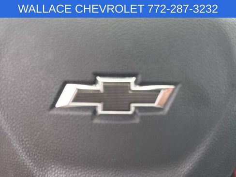 Used 2023 Chevrolet TrailBlazer RS w/ Technology Package AWD/4WD image 22