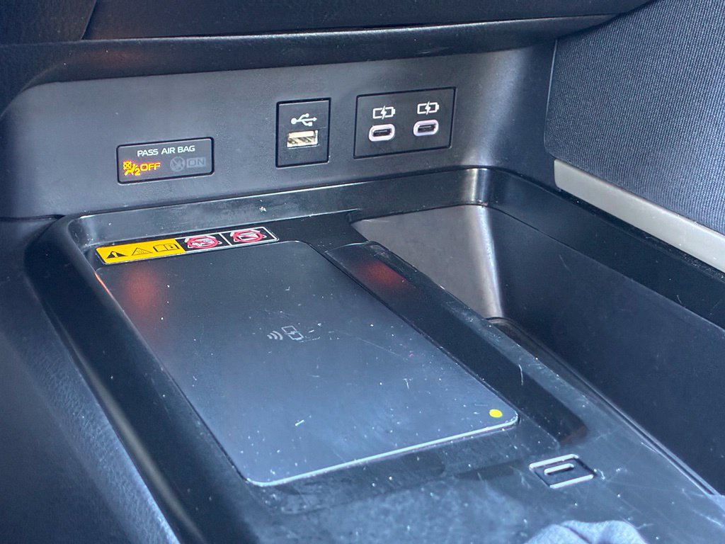 Used 2025 Toyota Camry LE FWD image 24