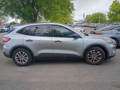 Used 2022 Ford Escape S image 5