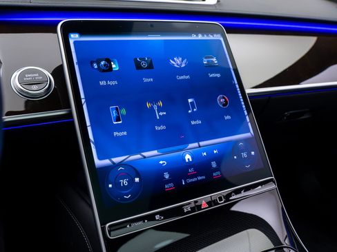 Certified 2023 Mercedes-Benz S 580 4MATIC Sedan image 27