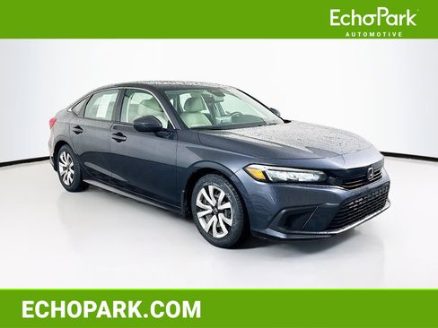 Used 2022 Honda Civic LX image 1