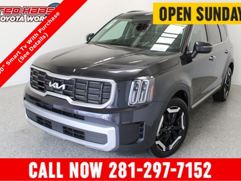 Used 2025 Kia Telluride S FWD image 1