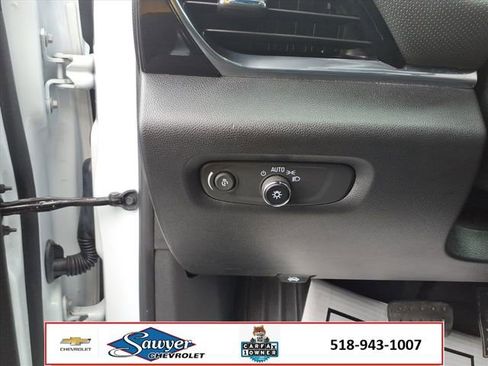 Used 2023 Chevrolet Traverse RS w/ LPO, Floor Liner Package image 13