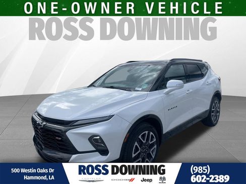 Used 2023 Chevrolet Blazer RS w/ Driver Confidence II Package FWD image 1