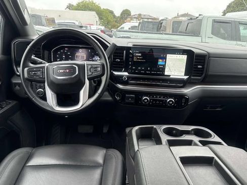 Used 2025 GMC Sierra 1500 SLT image 21