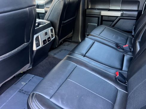 Used 2020 Ford F150 Lariat image 4