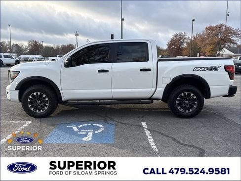 Used 2020 Nissan Titan PRO-4X w/ Pro-4x Convenience Package image 14