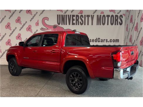 Used 2020 Toyota Tacoma SR5 RWD image 14