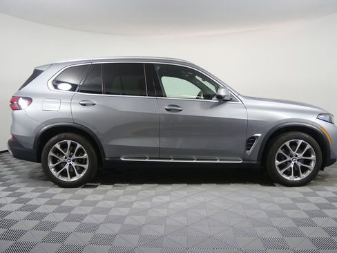 Certified 2026 BMW X5 xDrive40i image 2