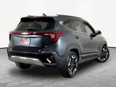 Used 2024 Kia Seltos SX AWD/4WD image 6