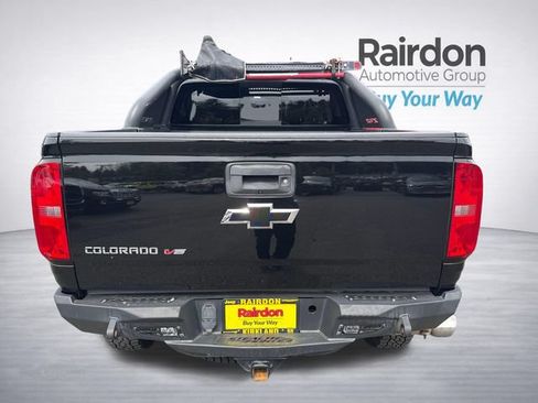 Used 2018 Chevrolet Colorado ZR2 w/ ZR2 Midnight Special Edition AWD/4WD image 6