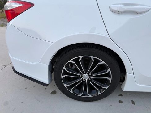 Used 2015 Toyota Corolla S FWD image 25