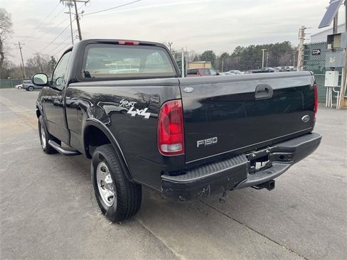 Used 2003 Ford F150 XL image 4