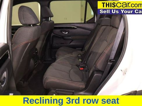 Used 2025 Honda Pilot Sport image 24