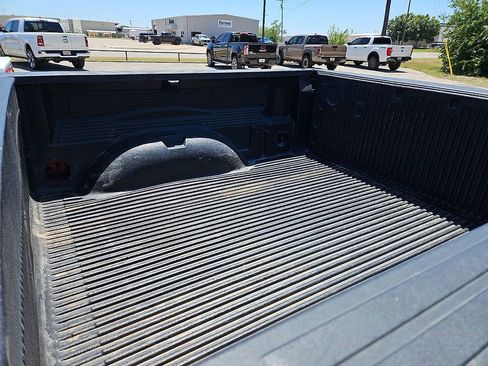 Used 2020 RAM 1500 Laramie AWD/4WD image 16