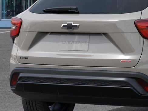 New 2026 Chevrolet Trax RS w/ Driver Confidence Package FWD image 14