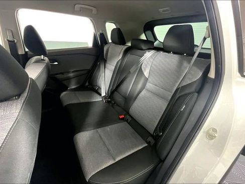 Used 2023 Nissan Rogue SV AWD/4WD image 25
