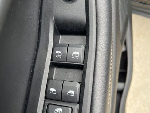 Certified 2023 Jeep Grand Cherokee L Limited w/ Luxury Tech Group II AWD/4WD image 18