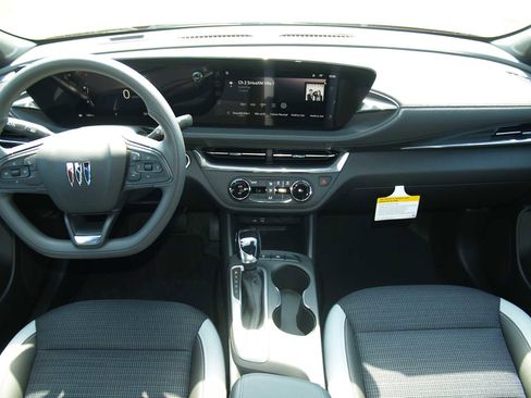 New 2026 Buick Envista Preferred w/ Advanced Safety Package image 21