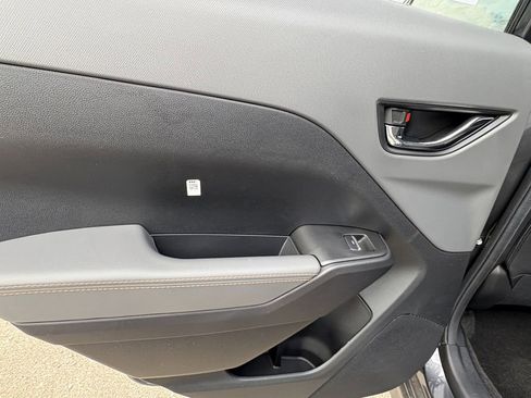 New 2025 Subaru Crosstrek 2.5i Limited w/ Crosstrek Mirror Package image 25