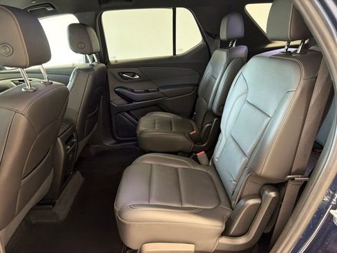 Used 2023 Chevrolet Traverse LT AWD/4WD image 15