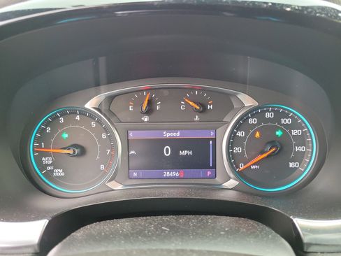 Used 2023 Chevrolet Traverse LT image 24