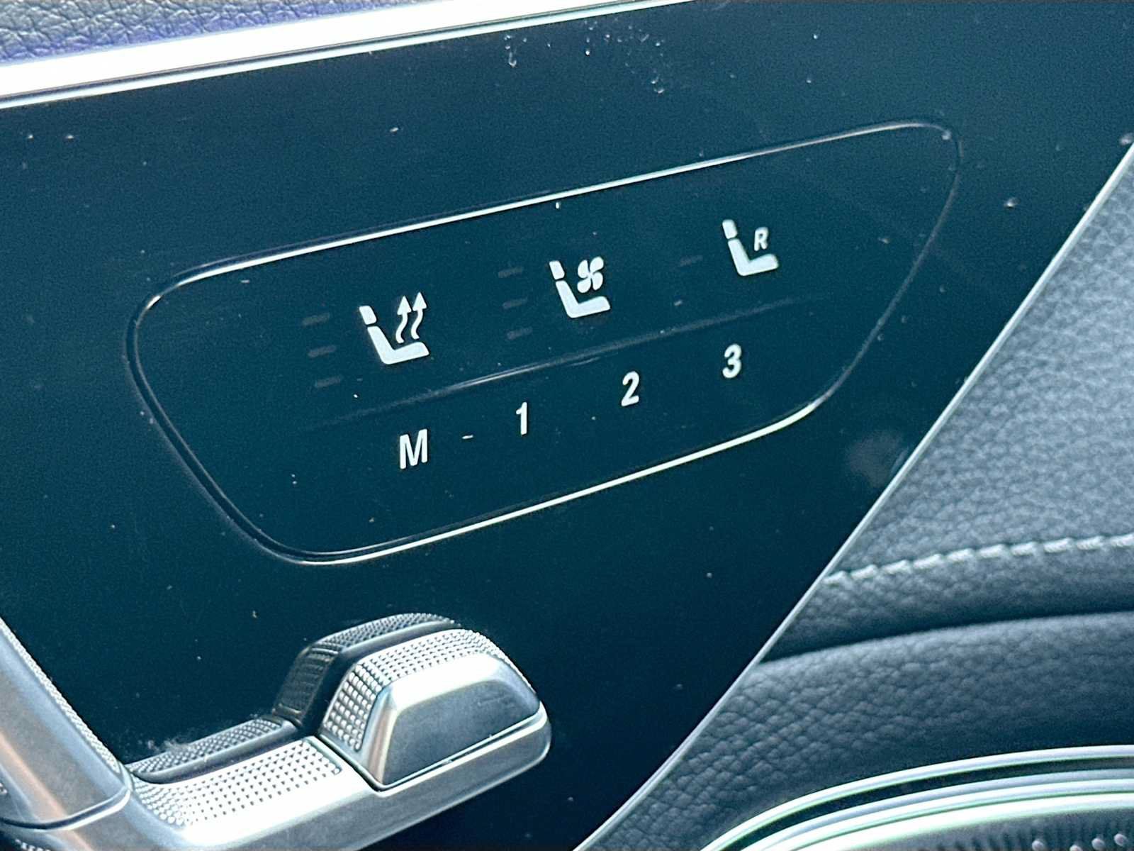 Certified 2023 Mercedes-Benz EQS 580 4MATIC SUV image 21