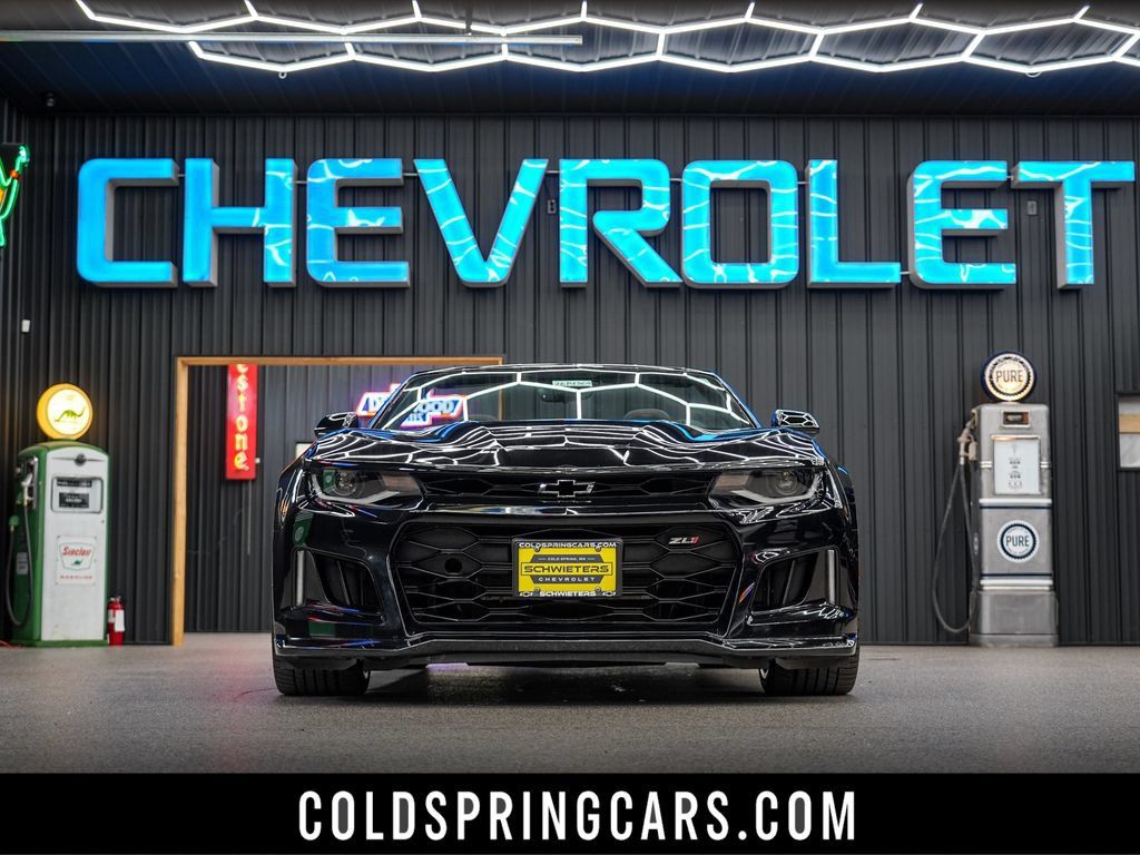 Used 2023 Chevrolet Camaro ZL1 RWD image 2