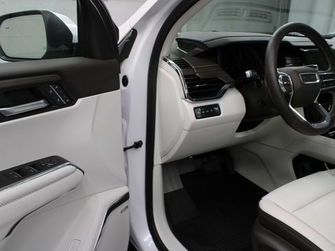 Used 2024 GMC Acadia Denali image 55