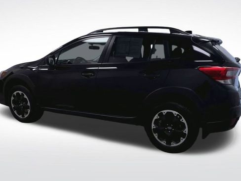 Used 2023 Subaru Crosstrek 2.0i Premium image 6