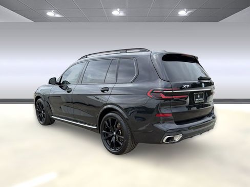 Certified 2023 BMW X7 xDrive40i w/ M Sport Package AWD/4WD image 3