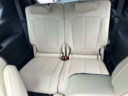 New 2026 Jeep Grand Cherokee L Limited AWD/4WD image 14