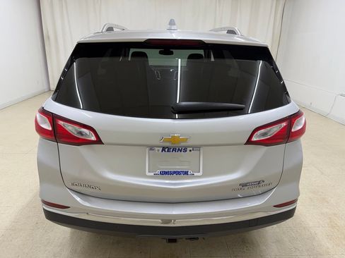 Used 2021 Chevrolet Equinox Premier AWD/4WD image 4