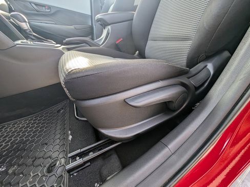 Used 2020 Hyundai Kona SE image 15