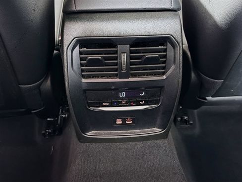 Used 2025 BMW 330i Sedan RWD image 28