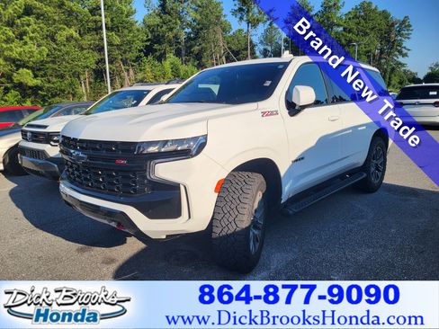 Used 2024 Chevrolet Tahoe Z71 w/ Luxury Package AWD/4WD image 1