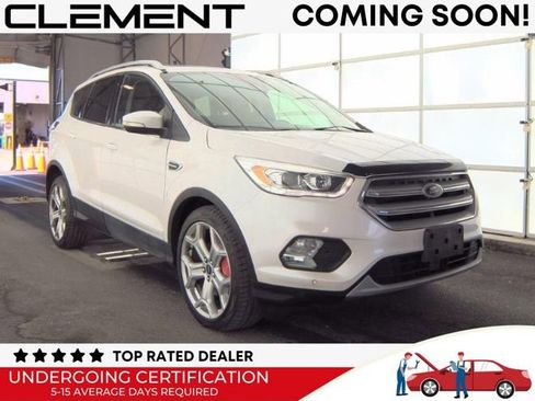 Used 2019 Ford Escape Titanium image 2