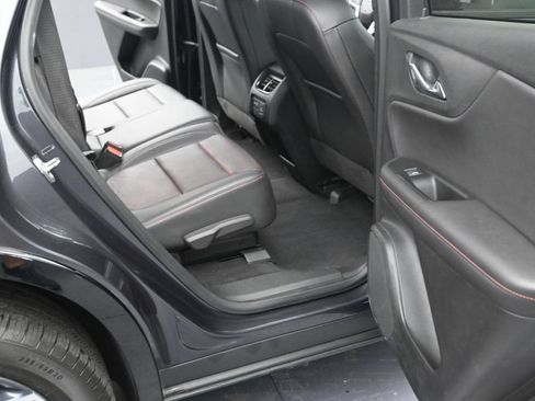 Used 2021 Chevrolet Blazer RS FWD image 14
