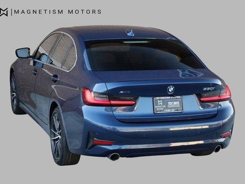 Used 2022 BMW 330i xDrive Sedan w/ Convenience Package AWD/4WD image 9