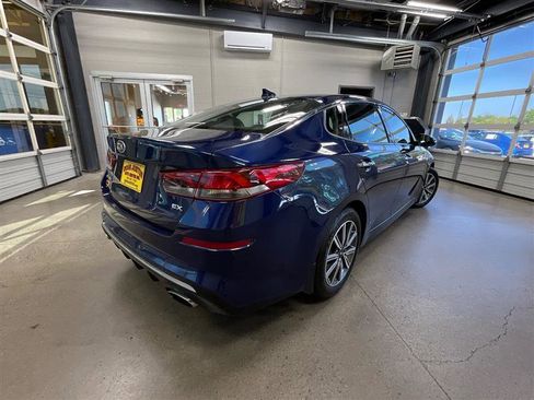 Used 2019 Kia Optima EX image 5