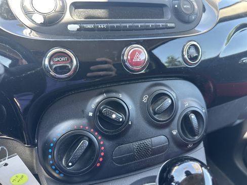 Used 2015 FIAT 500 Pop FWD image 27