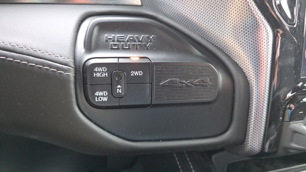 Used 2021 RAM 2500 Limited w/ Body Color Bumper Group AWD/4WD image 37