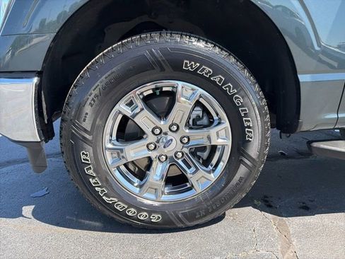 Certified 2021 Ford F150 XLT w/ Equipment Group 302A High image 10