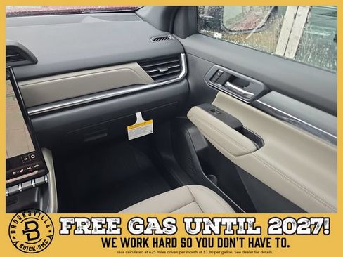 New 2026 GMC Terrain Elevation w/ Elevation Premium Package FWD image 14