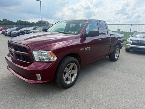 Used 2017 RAM 1500 Express AWD/4WD image 2