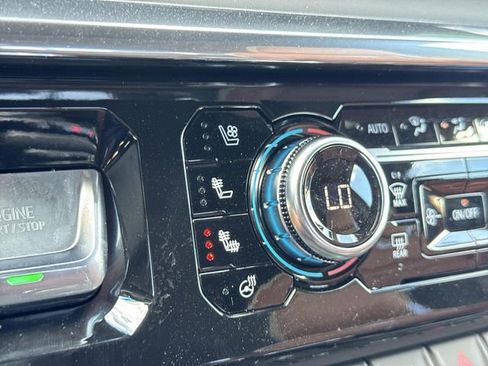 New 2026 GMC Sierra 1500 Denali Ultimate AWD/4WD image 17