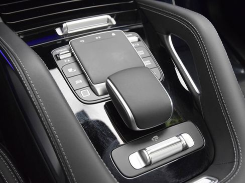 Used 2026 Mercedes-Benz GLE 53 AMG 4MATIC Coupe image 31