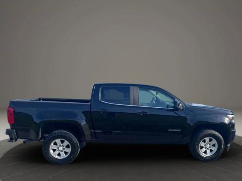 Used 2017 Chevrolet Colorado W/T w/ WT Convenience Package RWD image 3