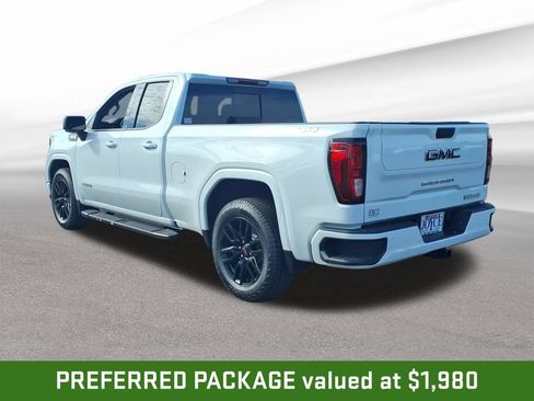 Used 2022 GMC Sierra 1500 Elevation w/ Preferred Package AWD/4WD image 3